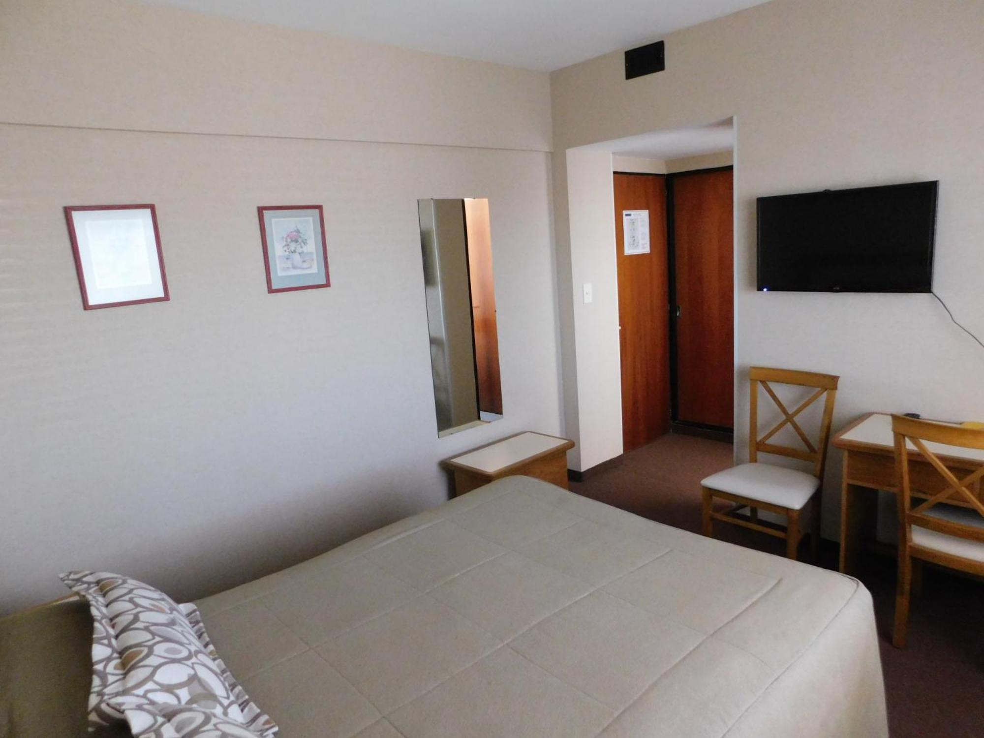 Hotel Libertador Trelew Ngoại thất bức ảnh