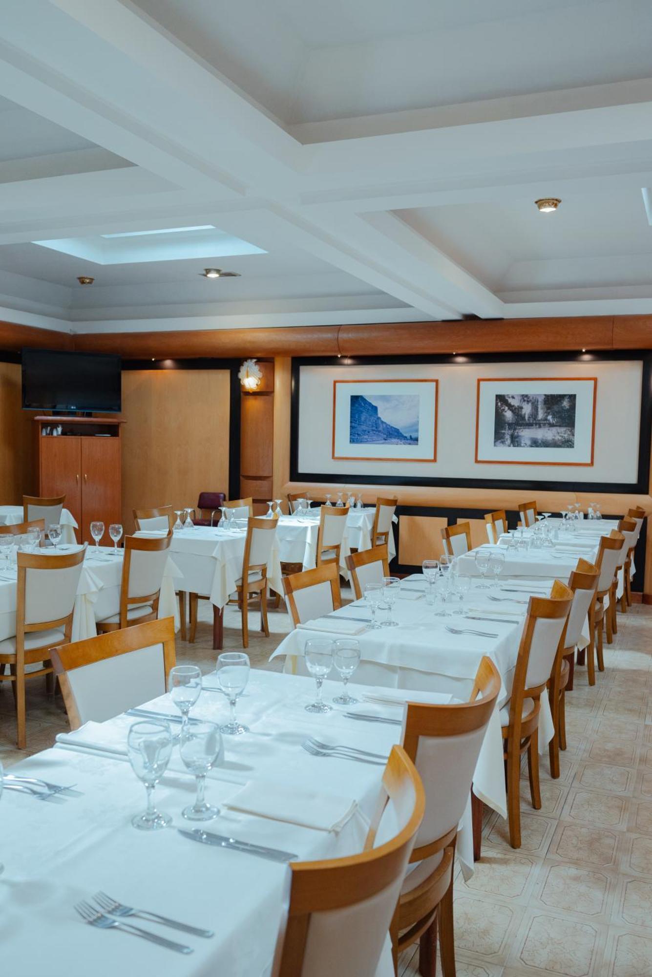 Hotel Libertador Trelew Ngoại thất bức ảnh