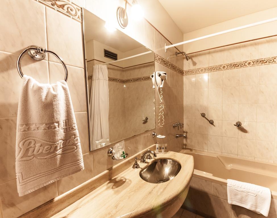Hotel Libertador Trelew Ngoại thất bức ảnh